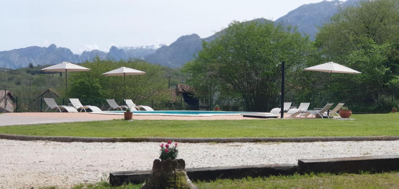 Refugio Del Cares Guest House Ortiguero Exterior photo